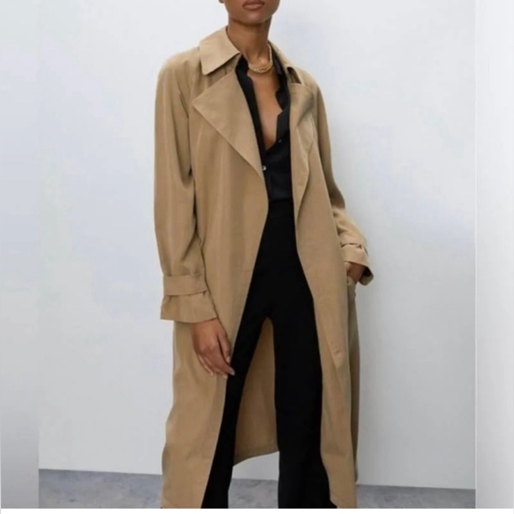 Babaton Aritzia Lawson light weight Trench Coat XXS
